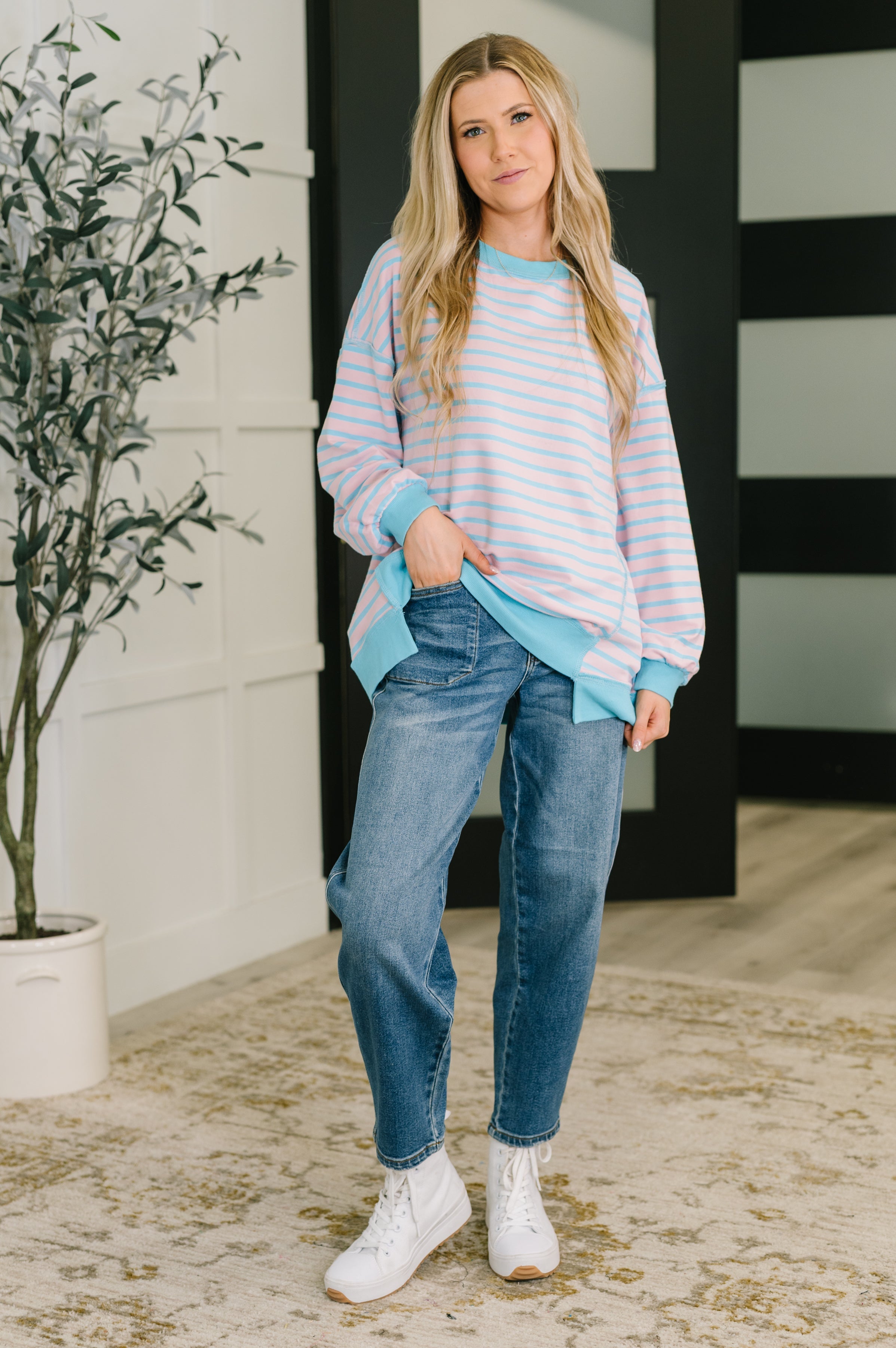Color Clash Drop Shoulder Long Sleeve