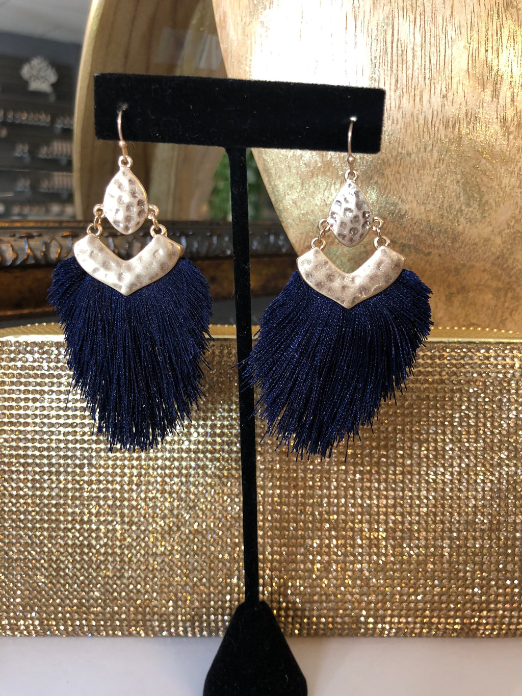 Textured Fan Dangle